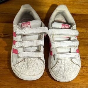 adidas Kids White & Pink Velcro Toddler Sneakers